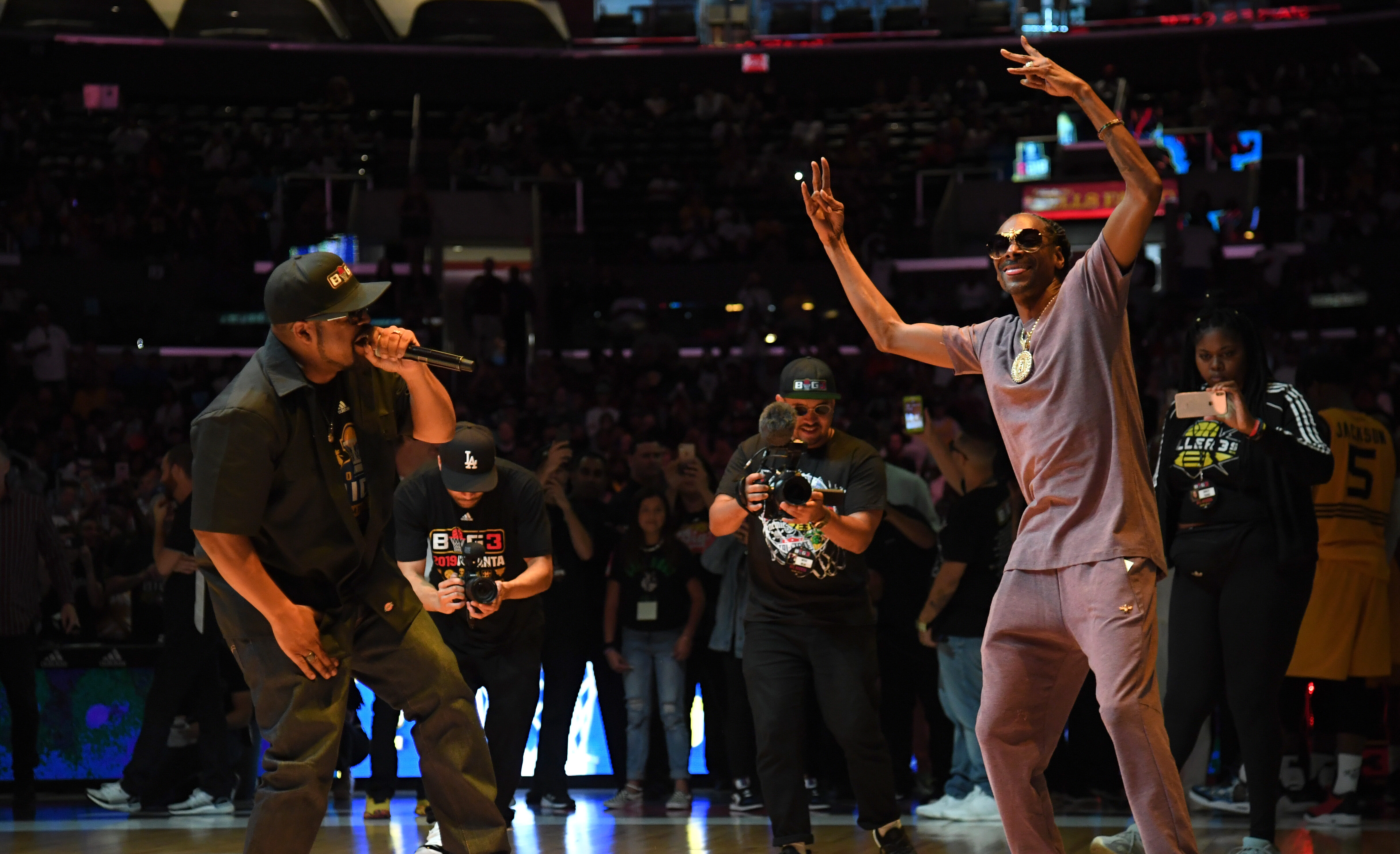 PHOTOS: Snoop Dogg Films NBC's 'Sunday Night Football Final' for